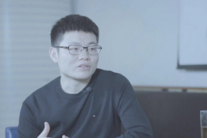 視頻|《8問》媒體人馮軍“區塊鏈快訊第一人”：因熱錢而進，因準則而出