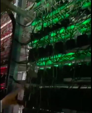 中國礦工出局：賤賣機器離場還是出海另謀新路？